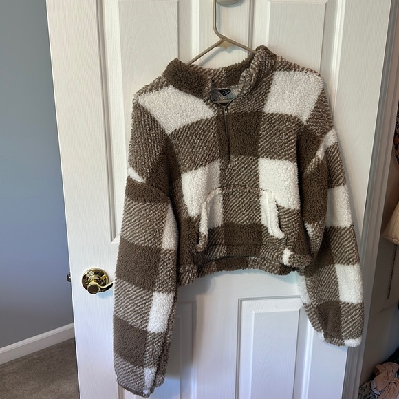 SHEIN Drop Shoulder Cropped Teddy Pullover - Picture 2 of 2